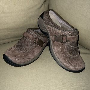 Merrell Suede and wool encore sidestep moccasins slip on shoes size 6.5